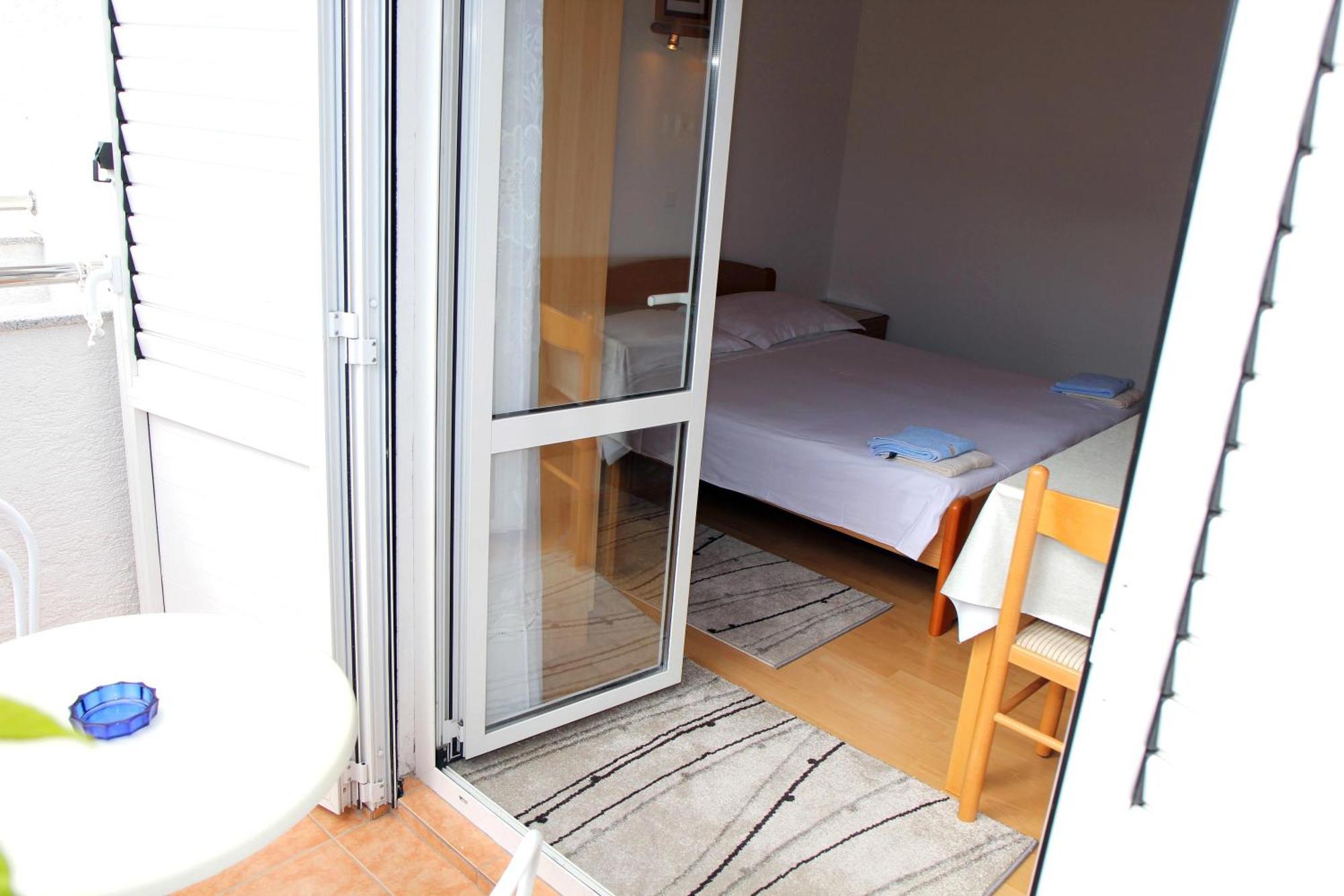 Apartments J&R Babara Biograd Na Moru Habitación foto